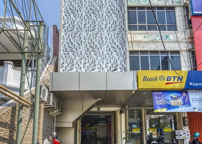 KoolKost Syariah near Kaza Mall Surabaya
